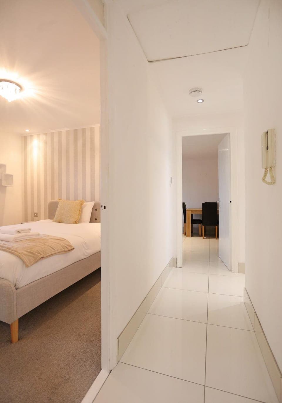 Bed, Living room, Bedroom