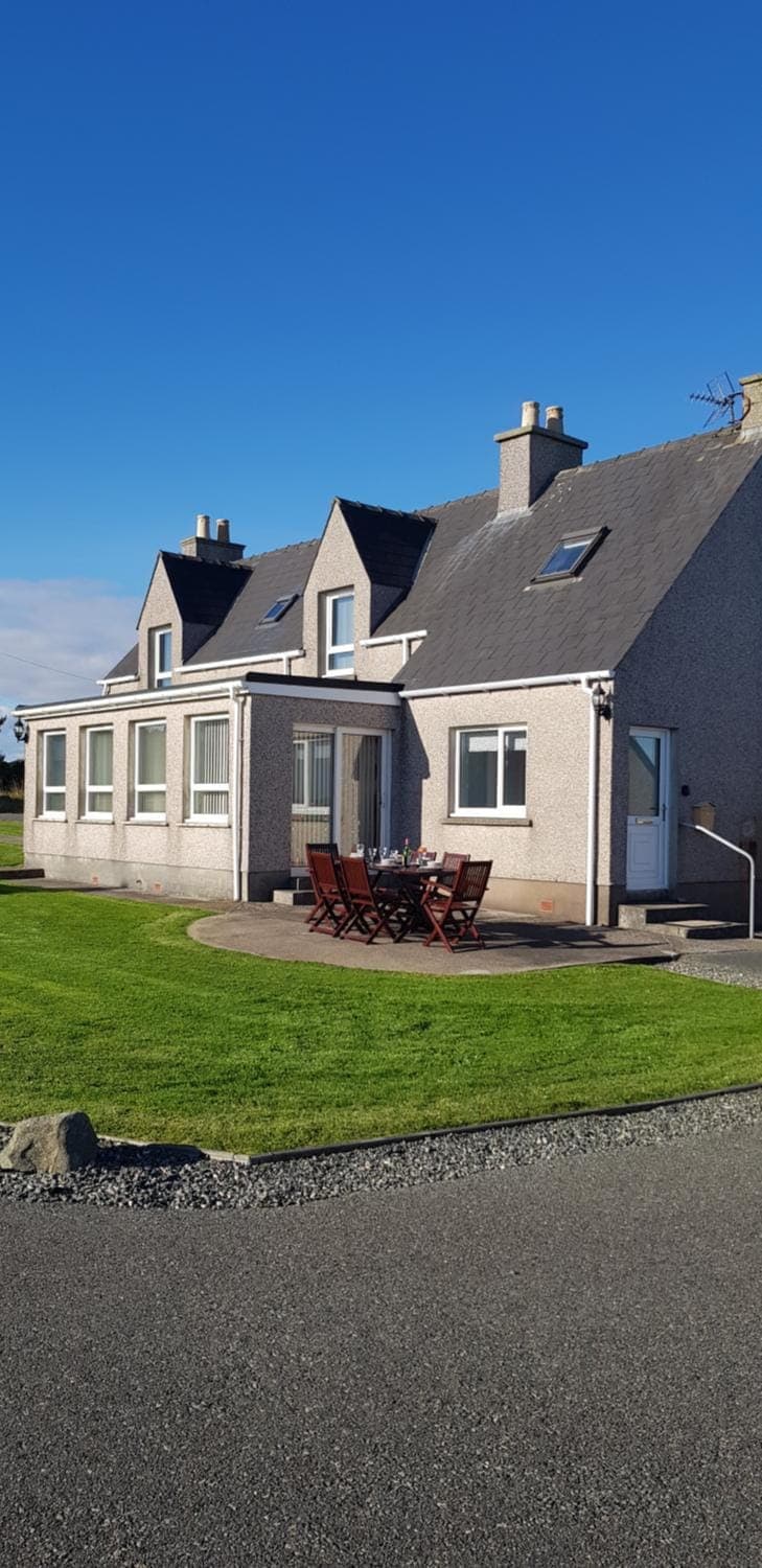 Property building, Day