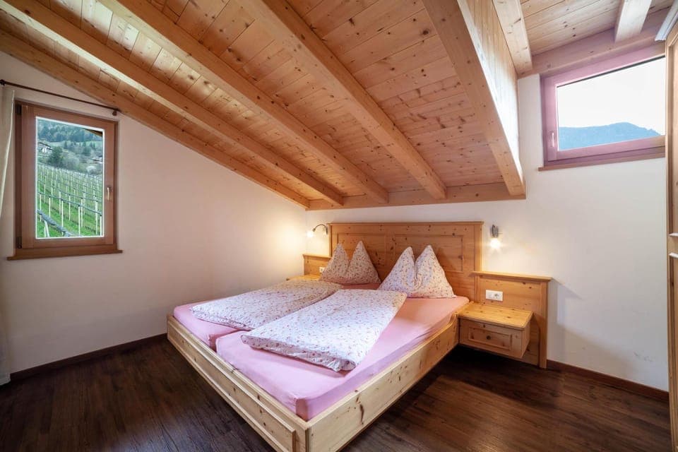 Property building, Living room, Bedroom