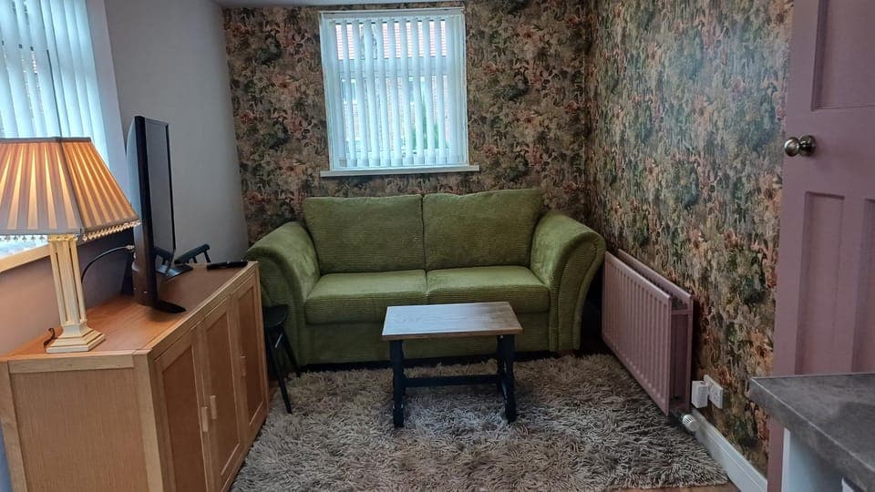 TV and multimedia, Seating area