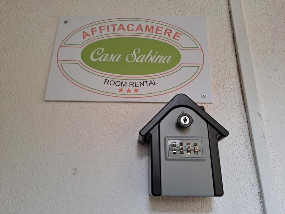 Casa Sabina Bed and Breakfast in Intra