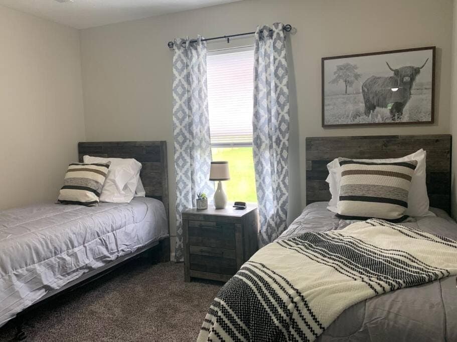 Bed, Bedroom
