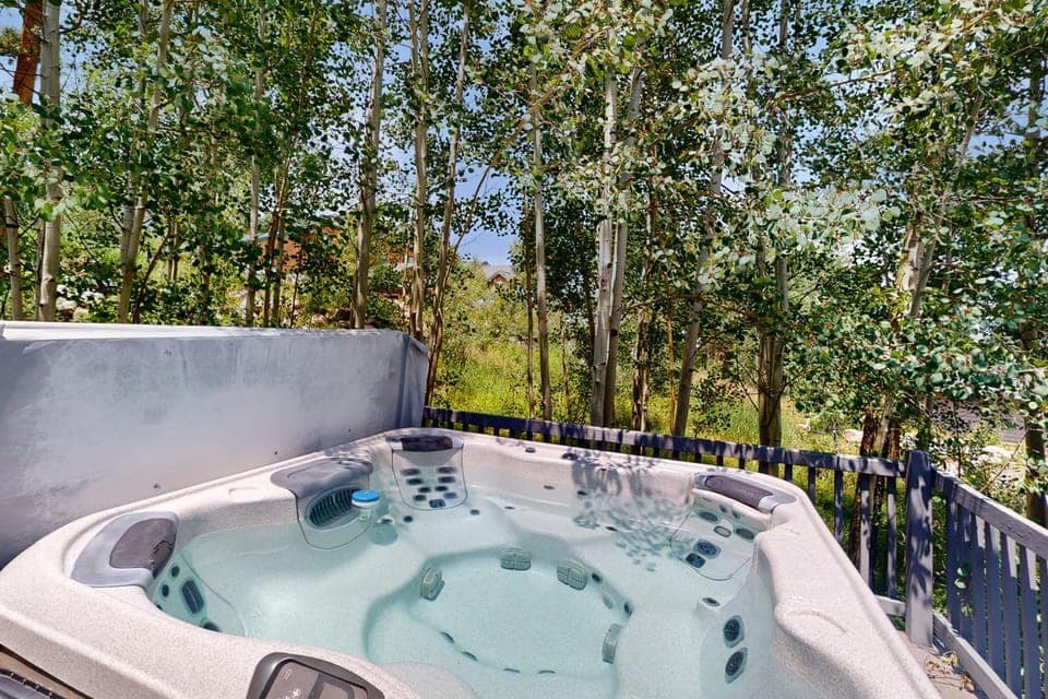 Saddle Ridge Townhome 402 House in Wildernest
