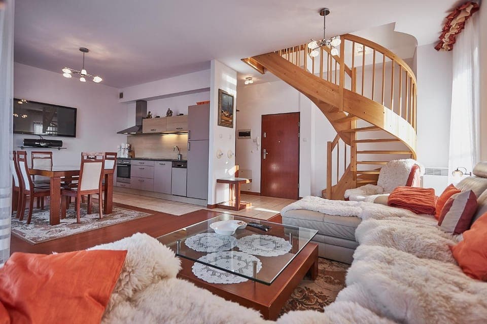 Living room, Seating area