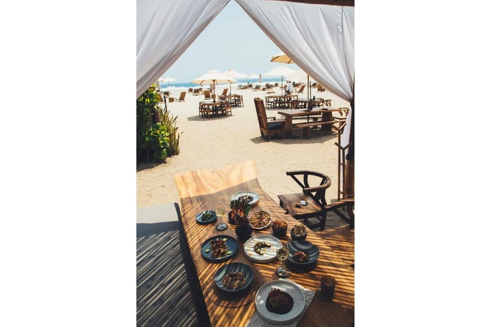 Restaurant/places to eat, Food close-up, Food and drinks, Seating area, Breakfast