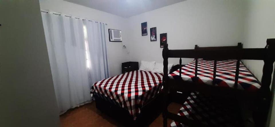 Photo of the whole room, bunk bed