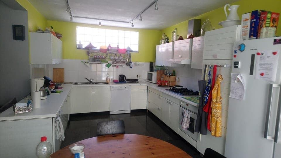 Restaurant/places to eat, Dining area, kitchen