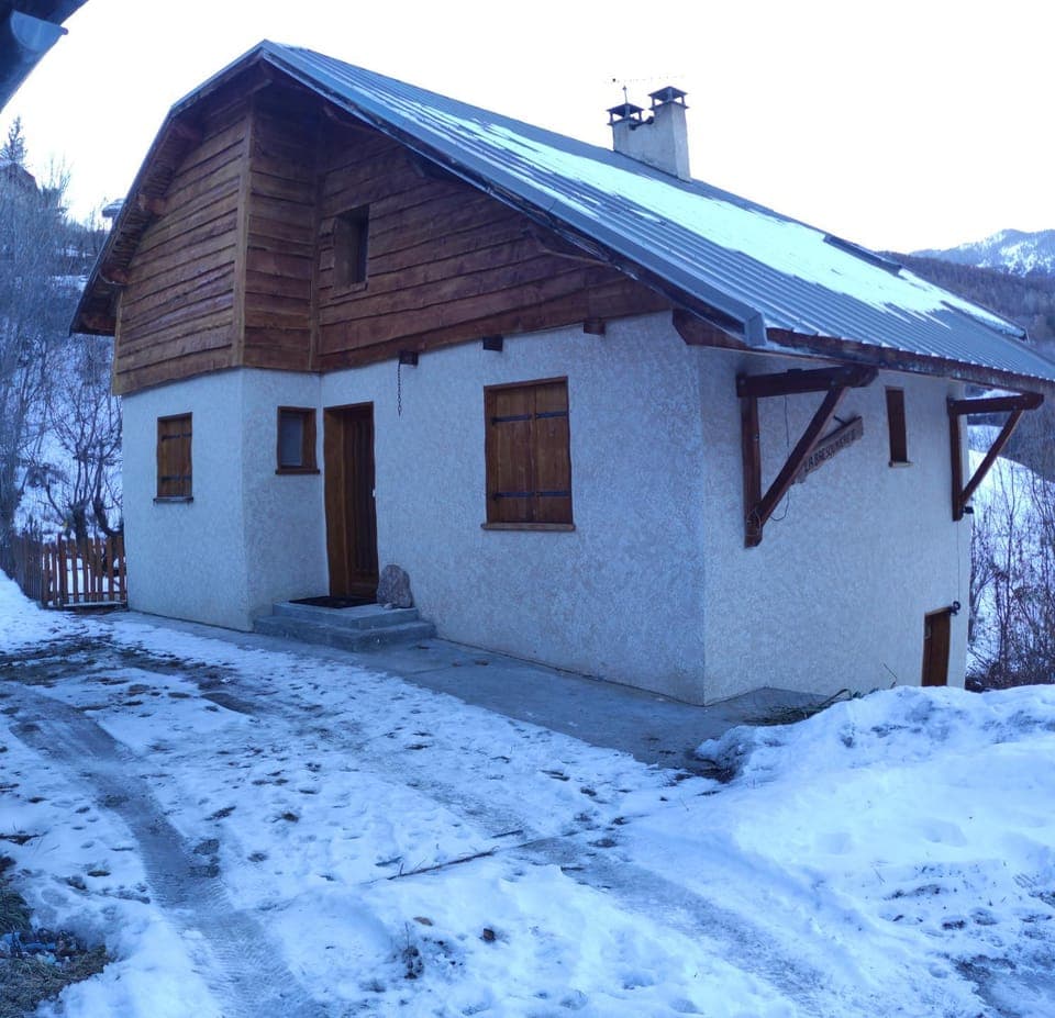 Property building, Winter
