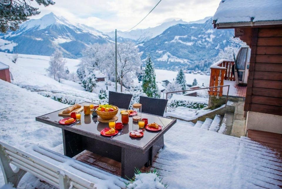 Dining area, Meals, Meals