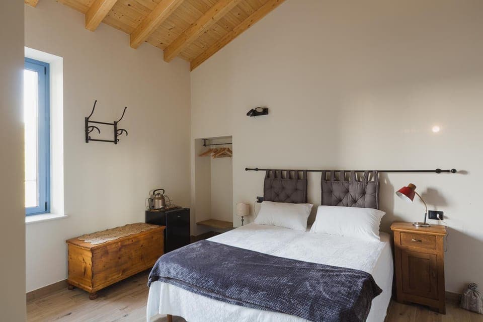 Bed, View (from property/room), Photo of the whole room, Bedroom