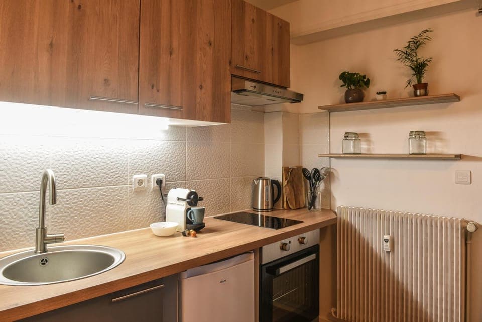 Coffee/tea facilities, Kitchen or kitchenette