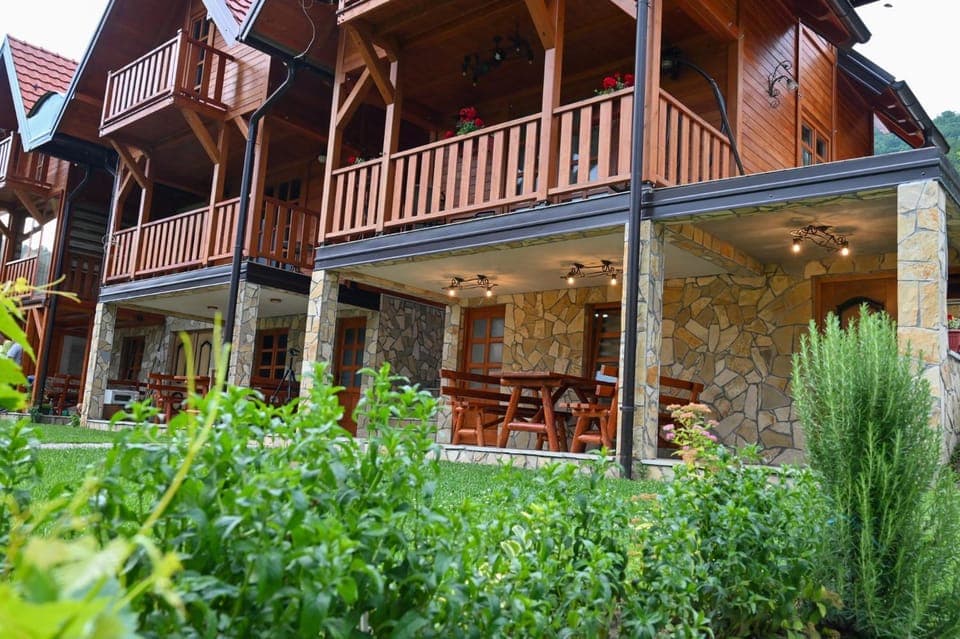 Property building, Garden, Garden view