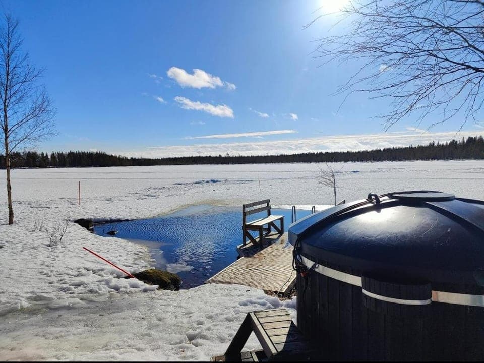 Day, Natural landscape, Winter, Lake view