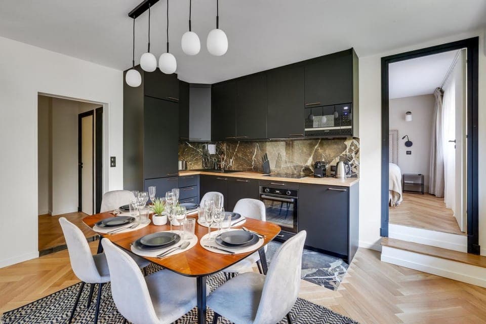 Kitchen or kitchenette, Living room, Dining area