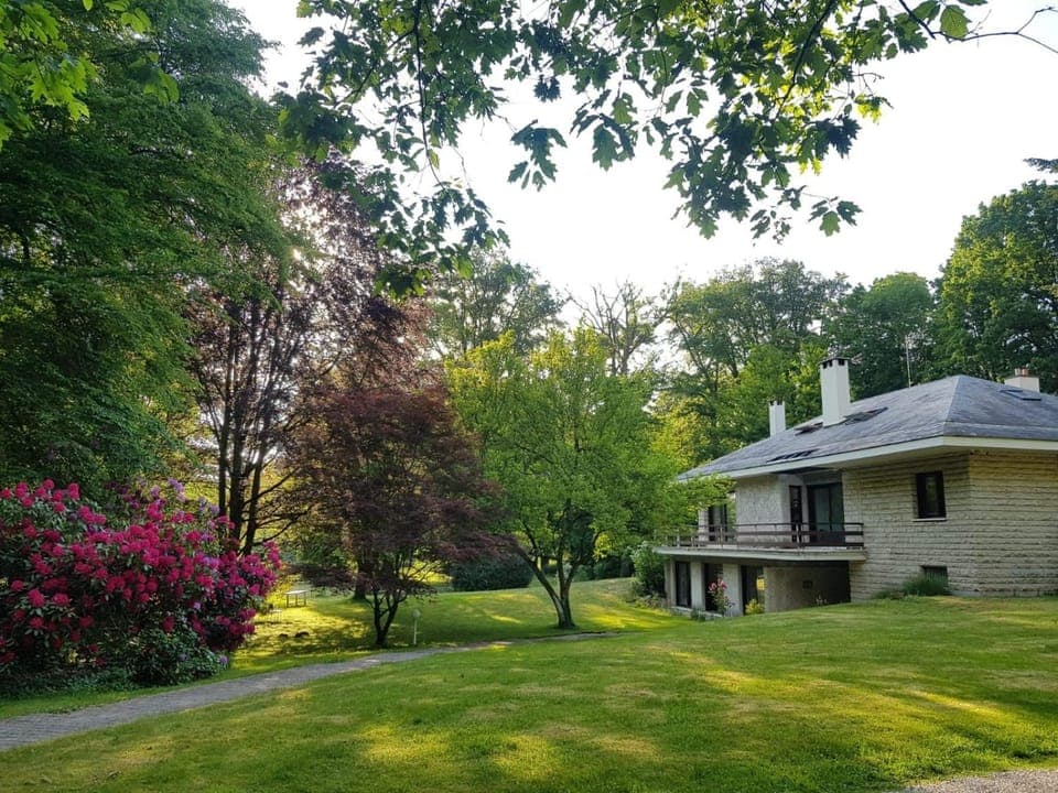 Property building, Garden