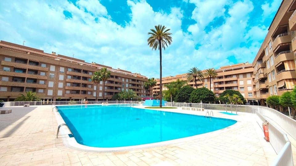 Pool view, Swimming pool
