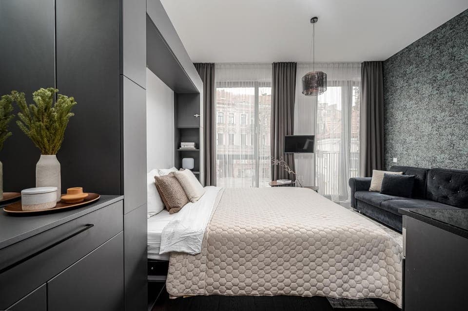 Bed, Photo of the whole room