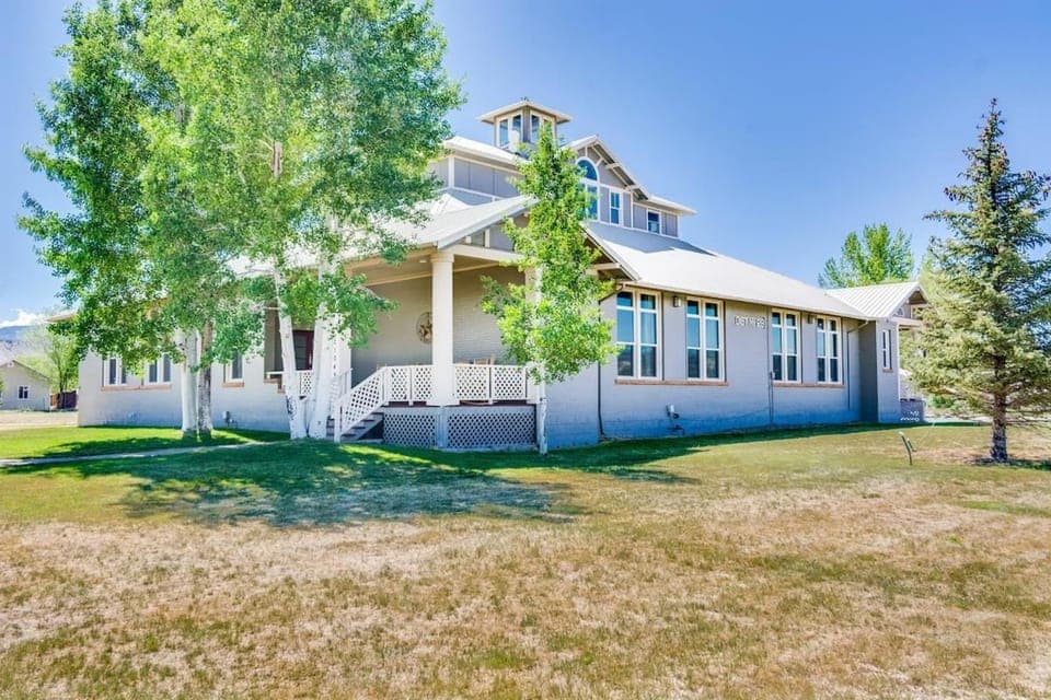 Property building, Garden