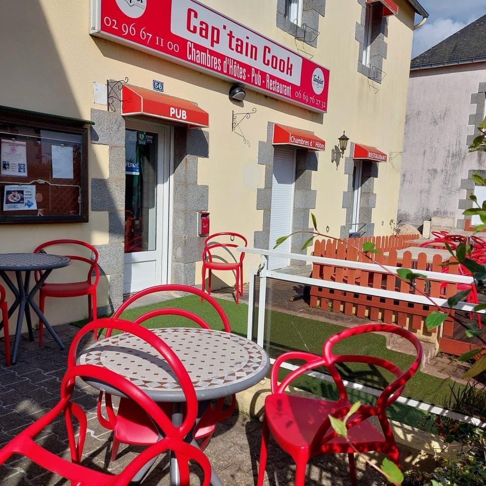 Property building, Balcony/Terrace, Banquet/Function facilities