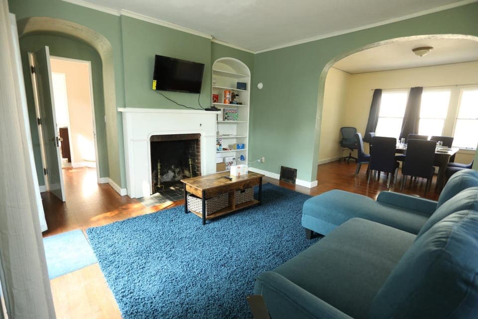 Bathroom, TV and multimedia, Living room, Diving, flat iron