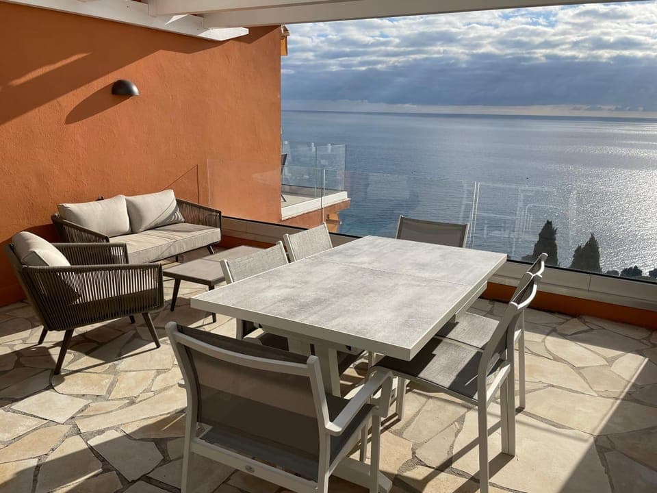 Patio, Sea view
