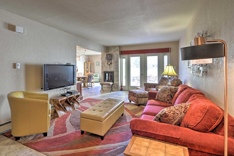 Grand Junction Golf Course Condo w/ Balconies House in Grand Junction