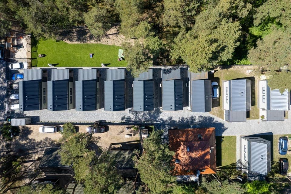 Property building, Day, Natural landscape, Bird's eye view, View (from property/room), View (from property/room), Windsurfing, sunbed