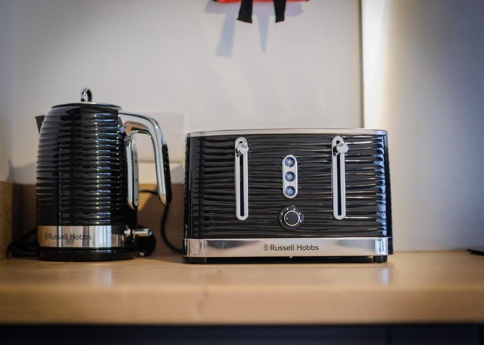 Kitchen or kitchenette, kitchen