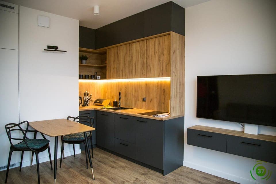 Kitchen or kitchenette, Living room, Dining area