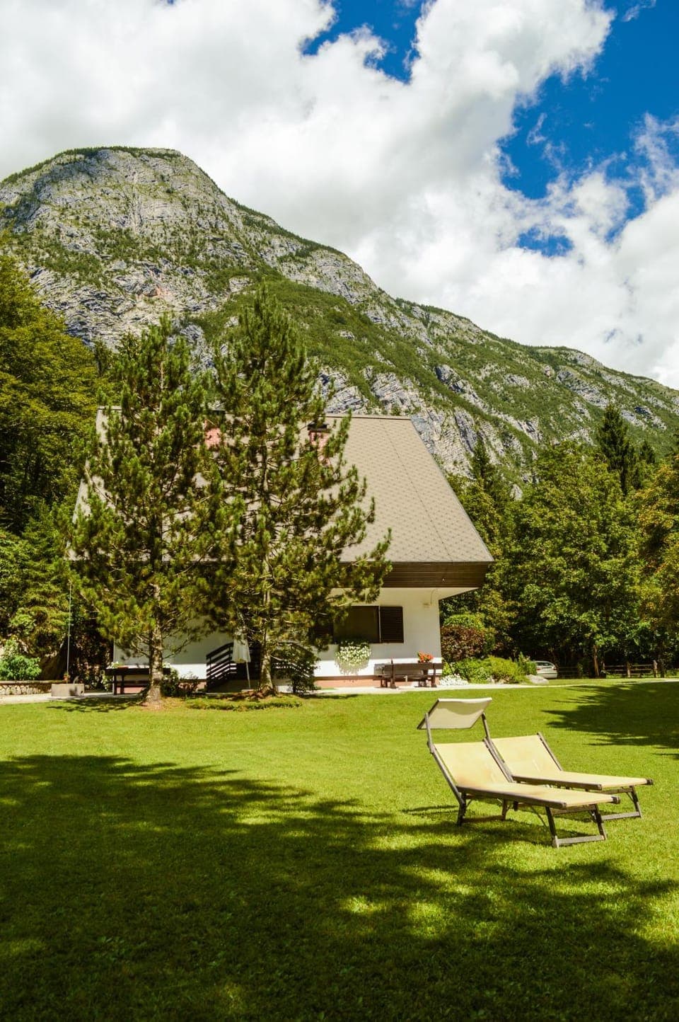 Garden, Garden view, Mountain view, River view