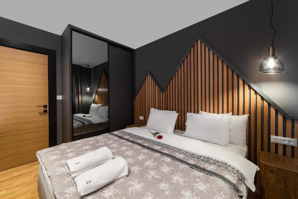 Bed, Bedroom, wardrobe