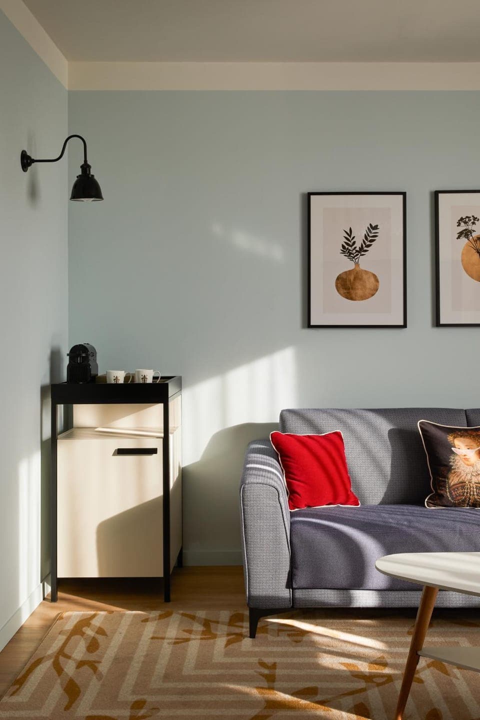 Photo of the whole room