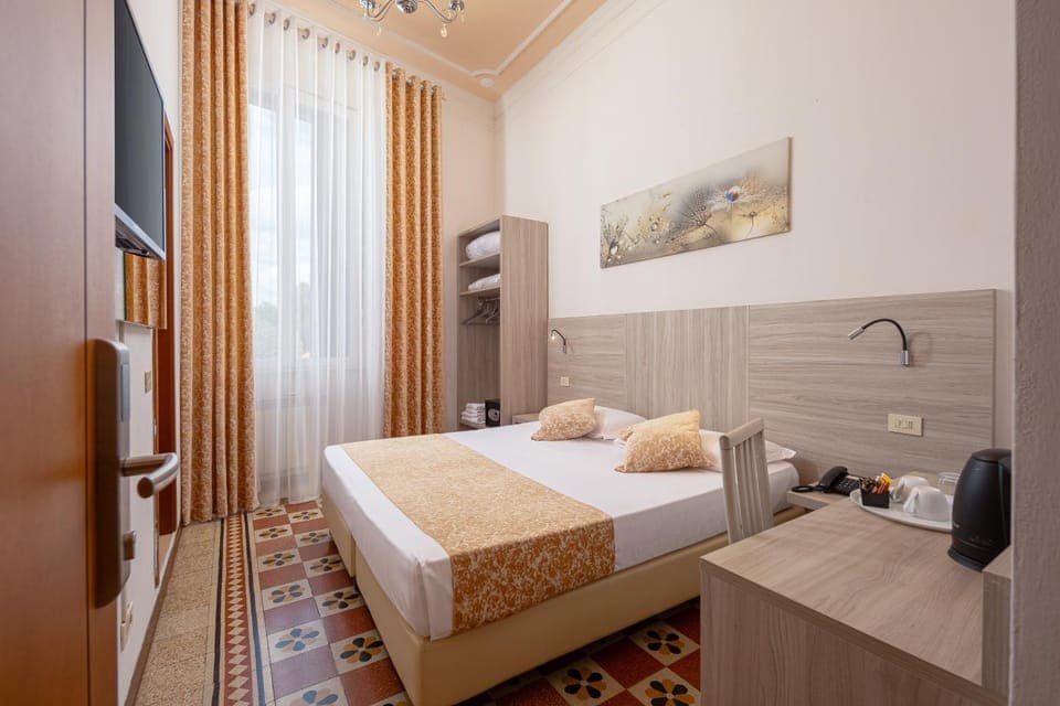 Coffee/tea facilities, Bedroom