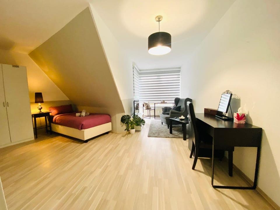 Living room, Bedroom