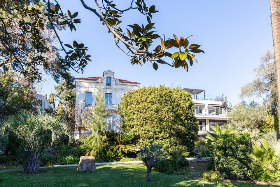 Property building, Day, Natural landscape, Garden