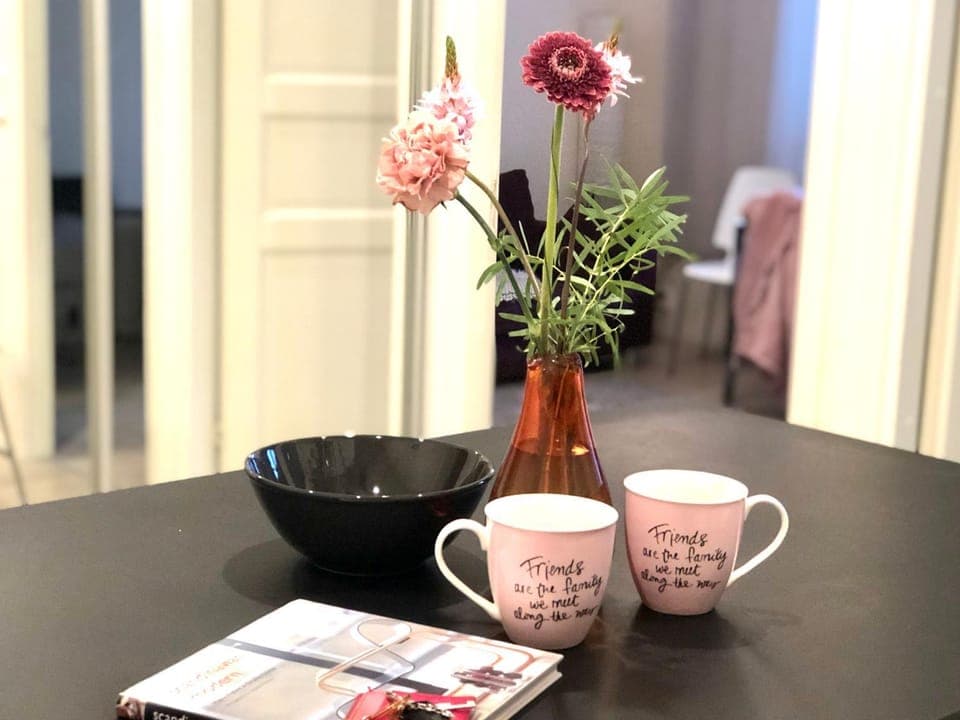 Coffee/tea facilities, Kitchen or kitchenette, Dining area