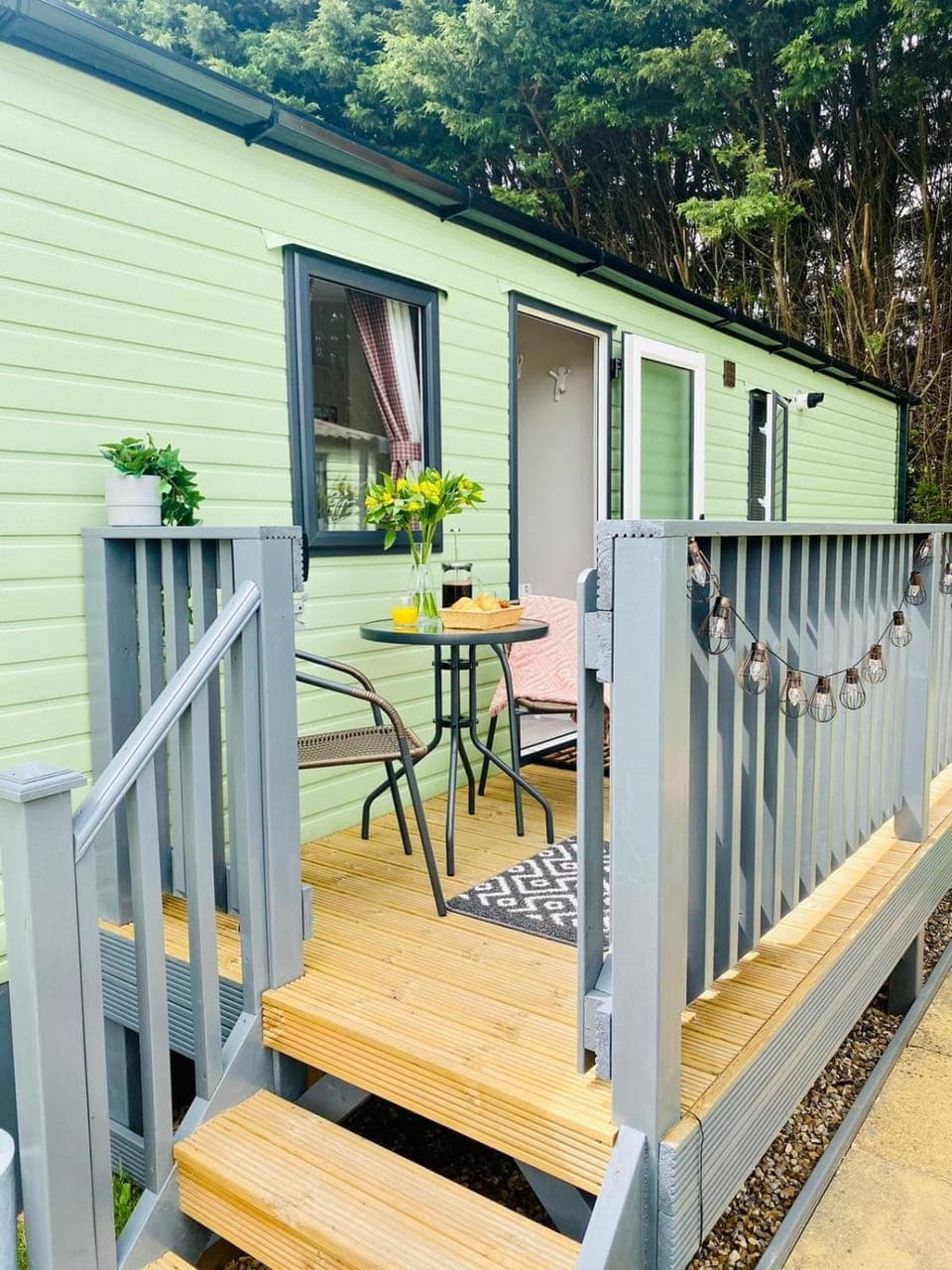 Patio, Facade/entrance, Balcony/Terrace