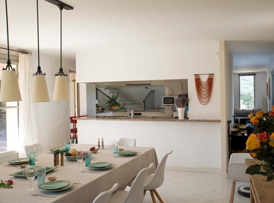 Property building, Lunch, kitchen