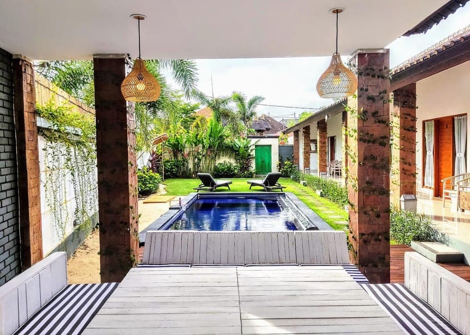 Garden, Garden view, Pool view, Swimming pool, sunbed