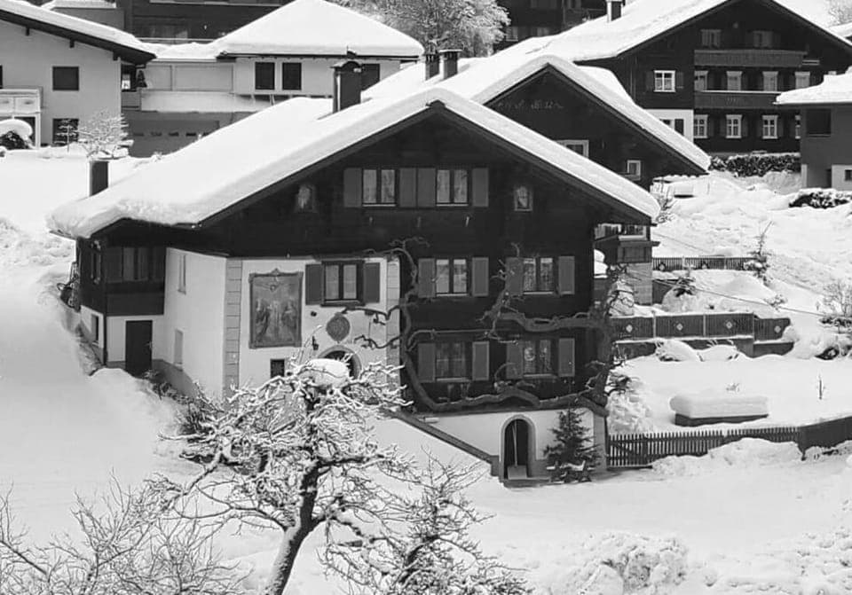 Property building, Winter