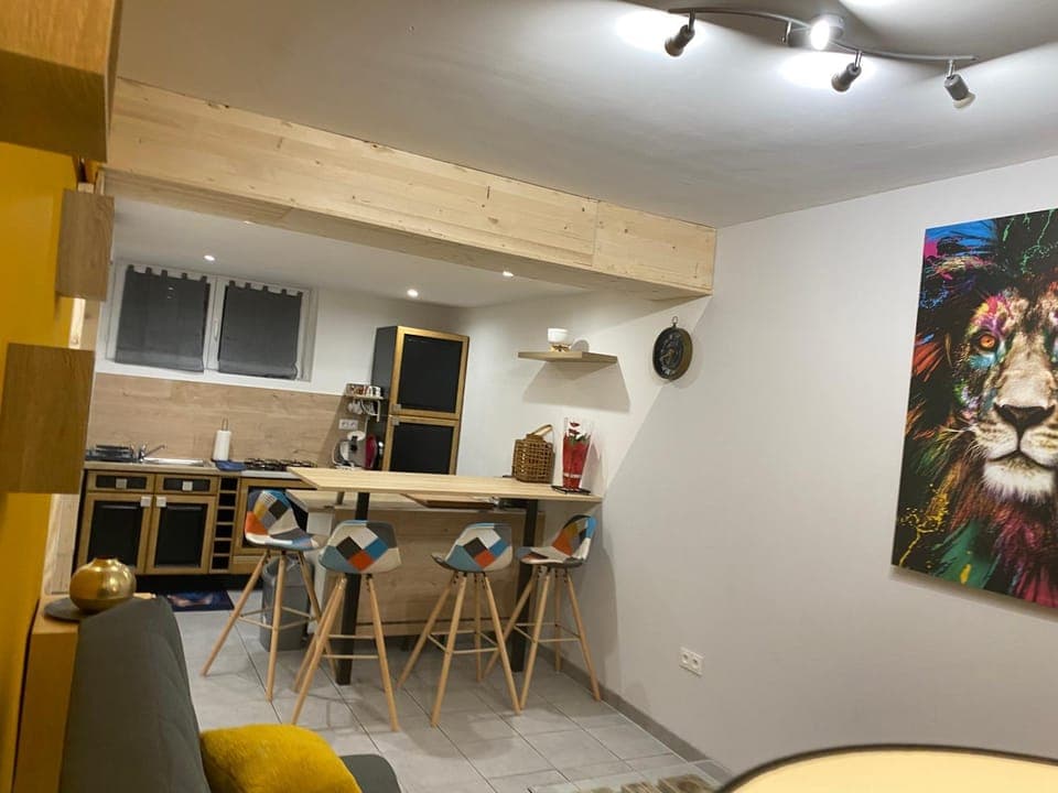 Lounge or bar, Dining area