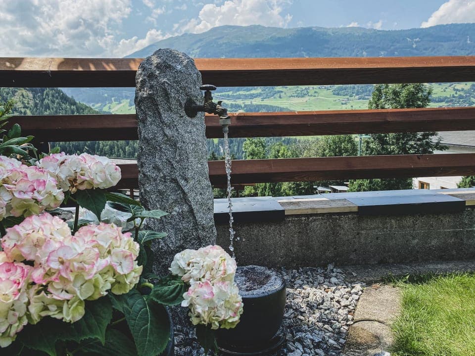 Garden, View (from property/room), Garden view, Mountain view
