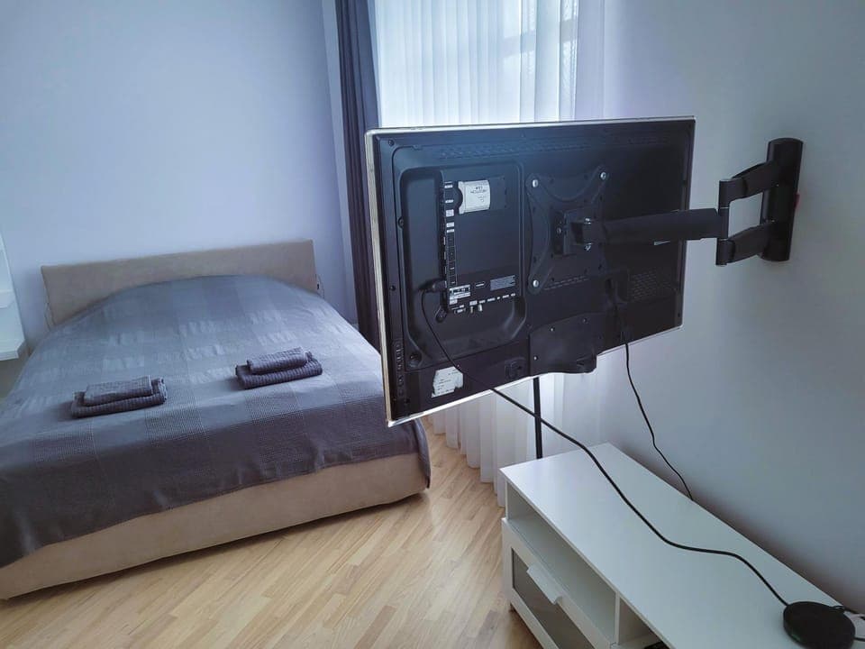 Bed, TV and multimedia