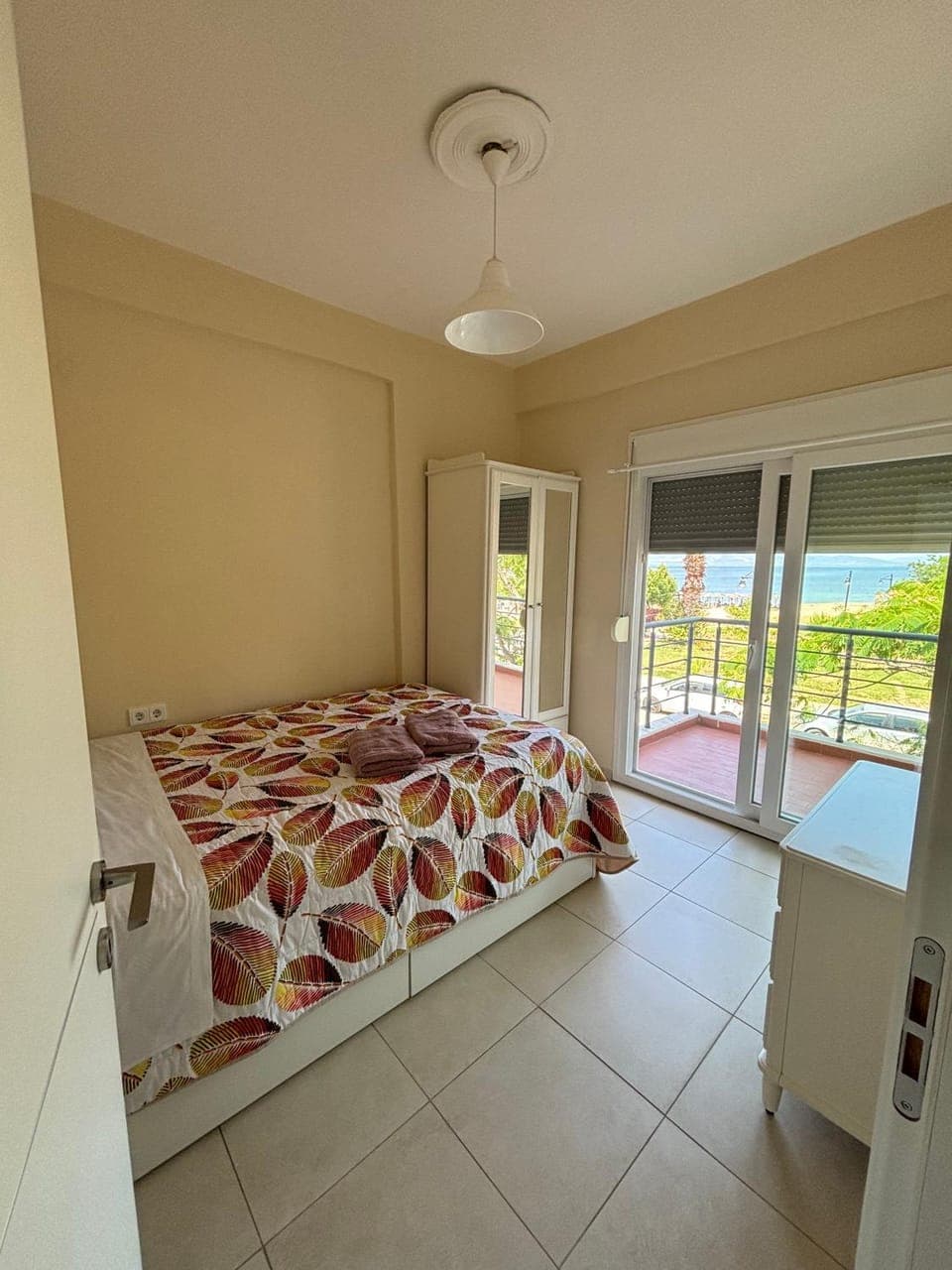Bed, View (from property/room), Balcony/Terrace, Photo of the whole room, Bedroom, Sea view