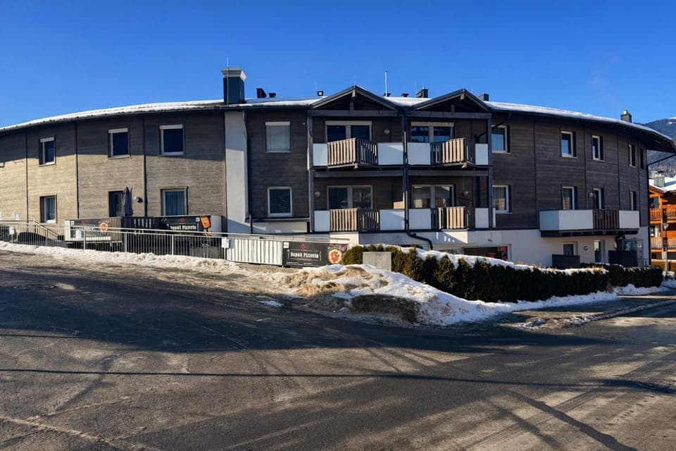 Property building, Winter