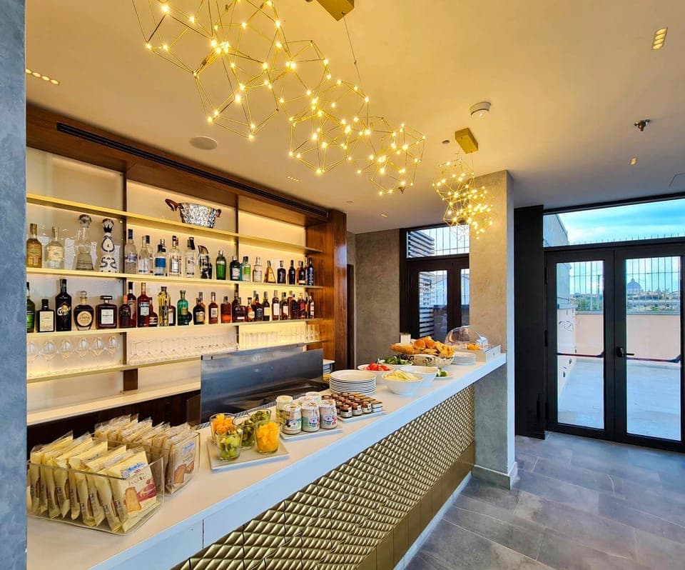 Balcony/Terrace, Lounge or bar, Food and drinks, Food, Buffet breakfast, Drinks