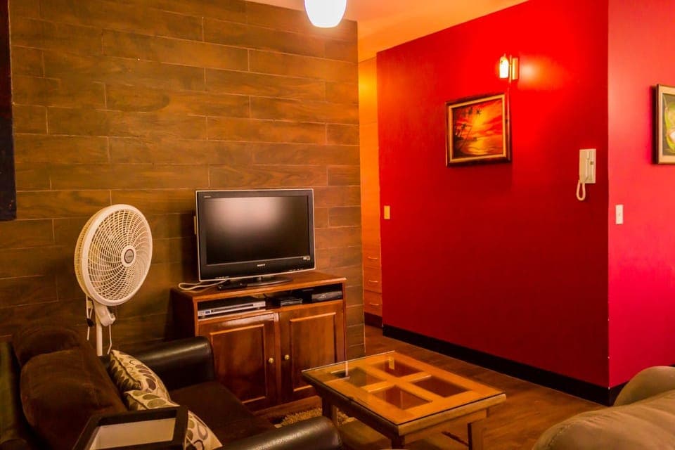 Communal lounge/ TV room
