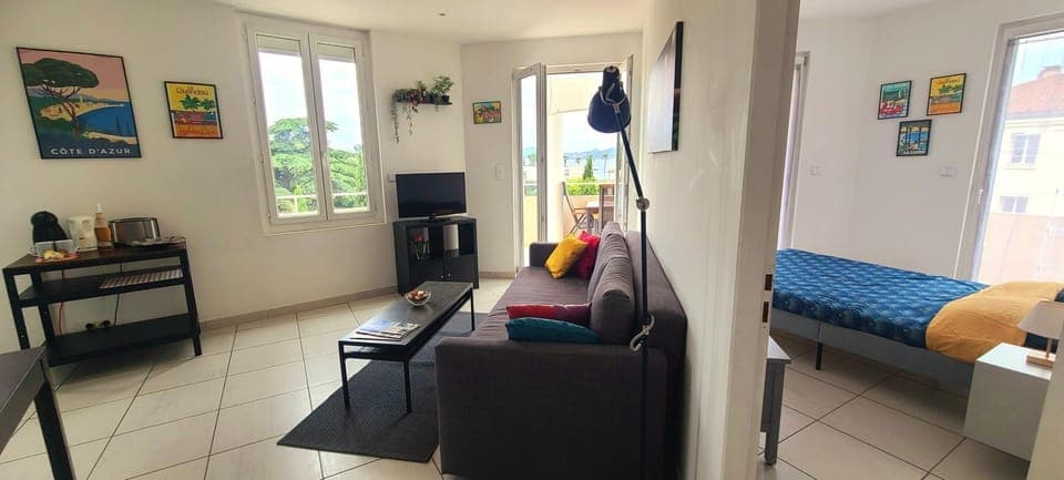 Balcony/Terrace, Living room, Bedroom, Sea view