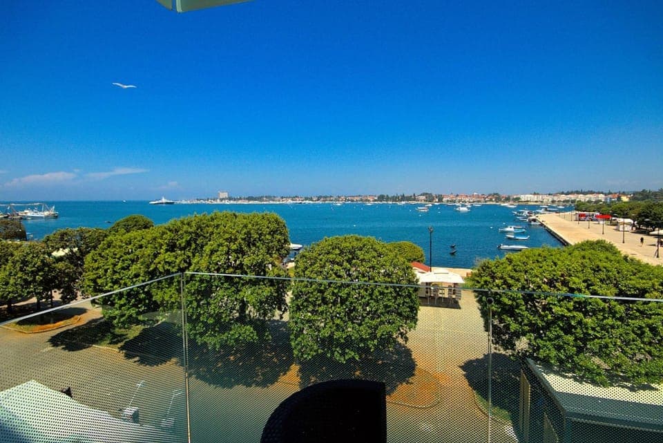 Neighbourhood, Natural landscape, Balcony/Terrace, Sea view