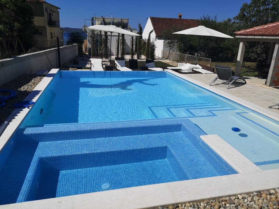 Pool view, Swimming pool, Swimming pool